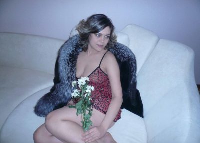 Женщина из Хабаровска, ищу женатого любовника для тайных встреч.